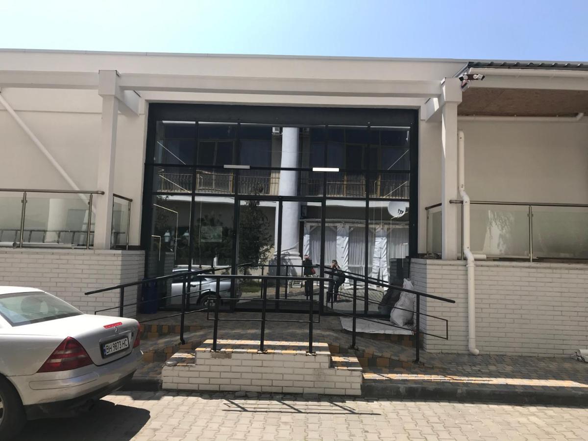 Аркадийский Дворец. Санрайз Apartment Одеса Екстериор снимка